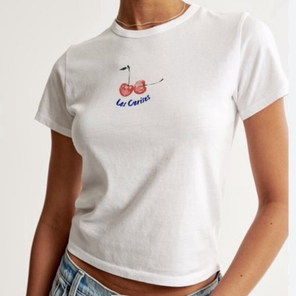 Abercrombie & Fitch A&F Skimming Tee Shirt Cherry
